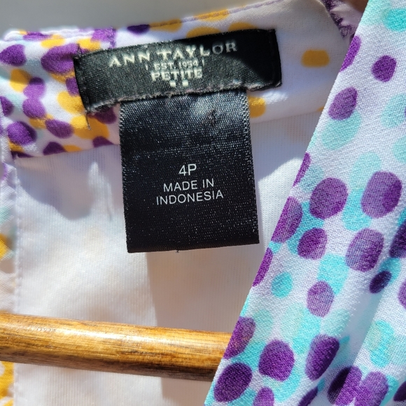 Spring/Summer top - Picture 2 of 3